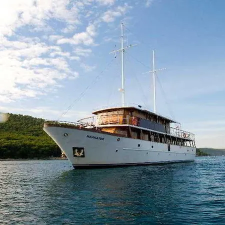 Cruise From On M/y Mali Ante Dubrovnik